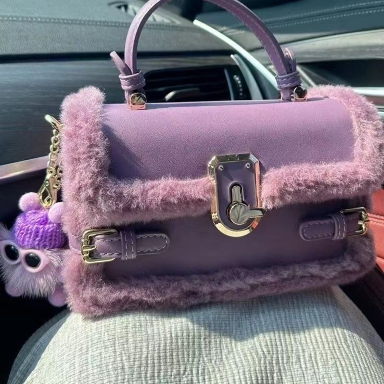 High-End Texture Niche Fashion Versatile One-Shoulder Plush Crossbody Bag