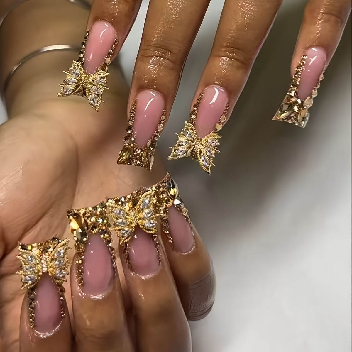 24pcs Luxe Brown Press-On Nails Set