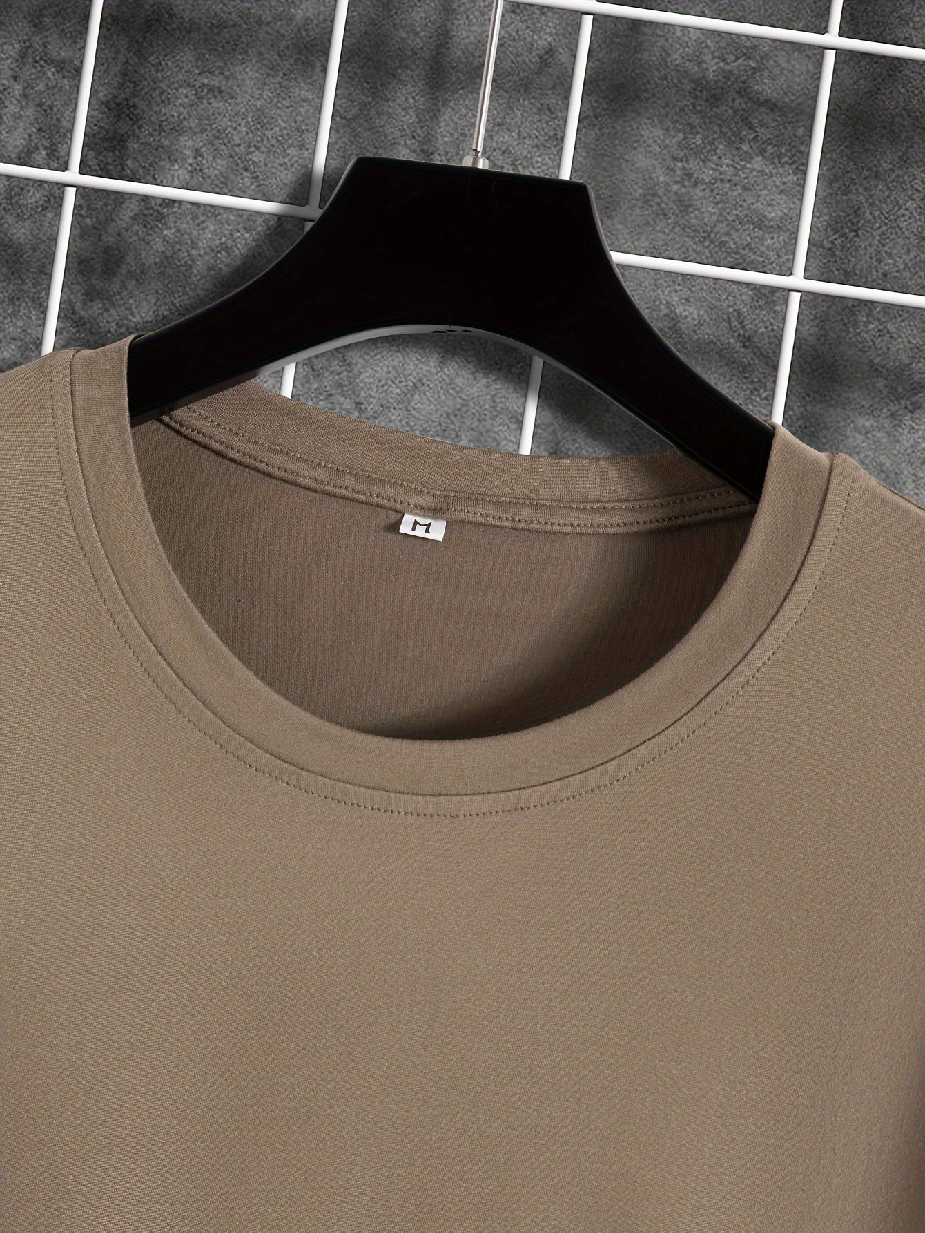 4 Men's Graphic T-Shirts