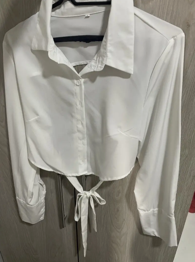 Flattering Backless Button-Front Crop Top