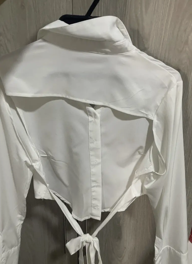 Flattering Backless Button-Front Crop Top