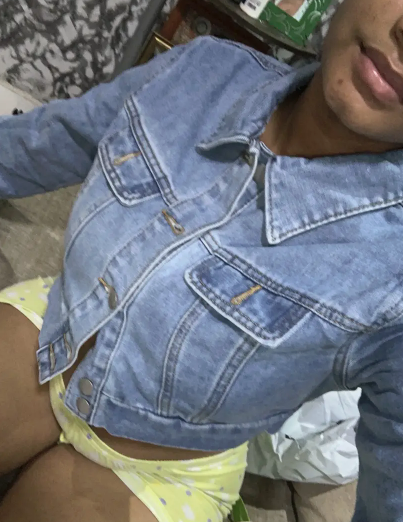 Women's Chic Collared Denim Jacket