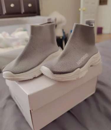 Boys Mid-Top Breathable Fabric Slip-On Sneakers