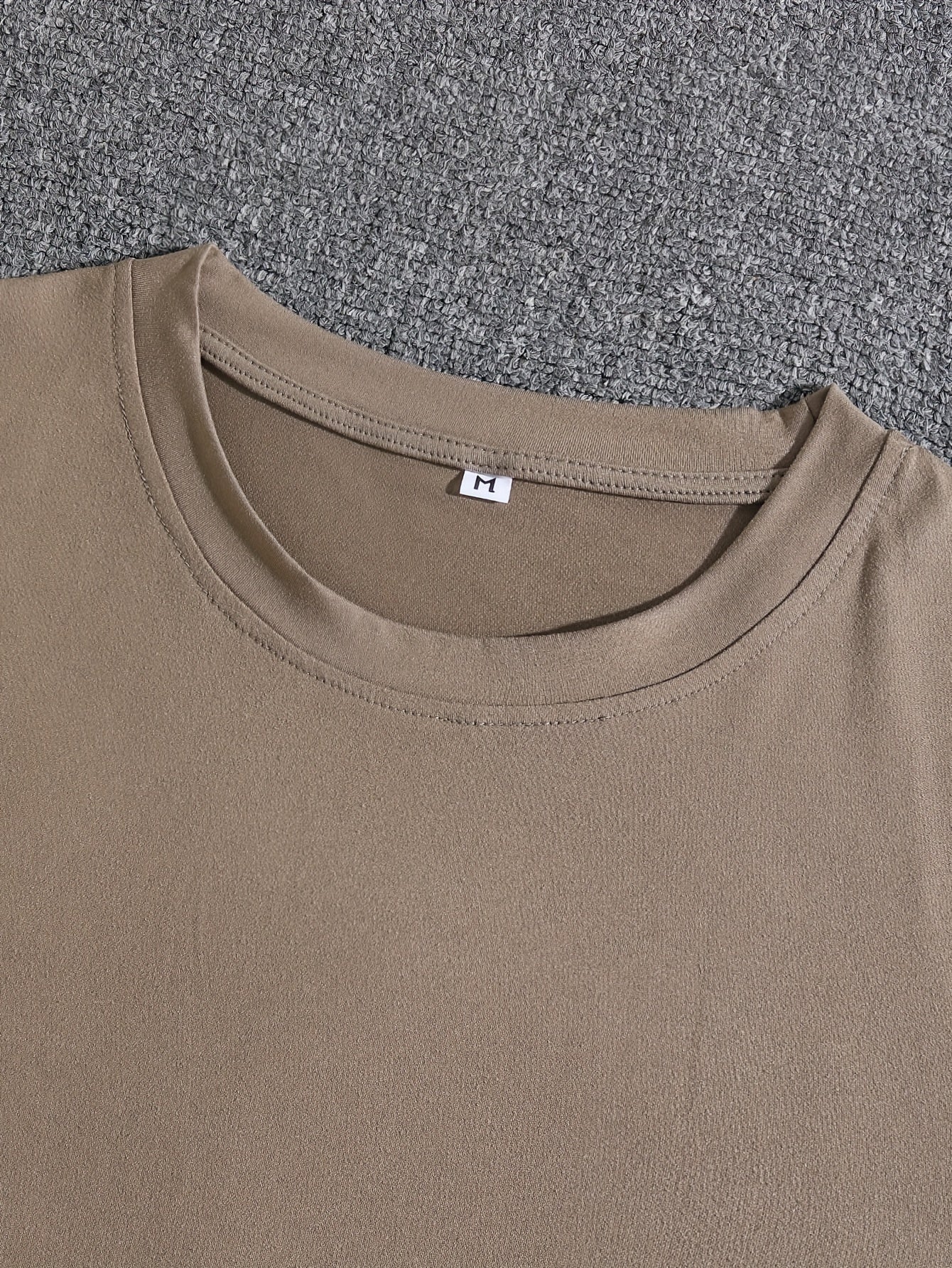 4 Men's Graphic T-Shirts