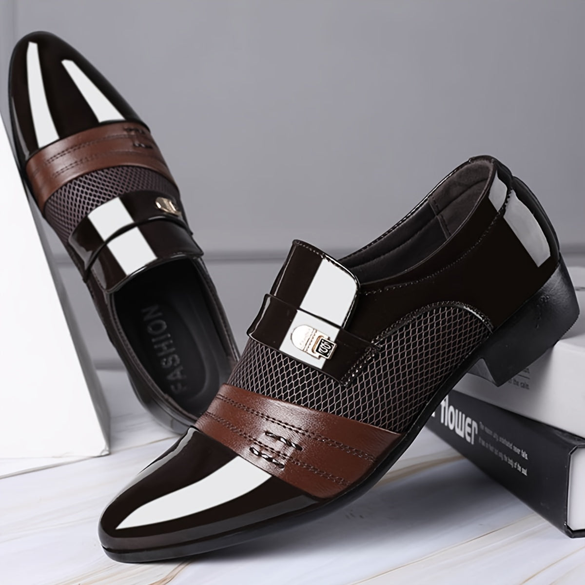 Plus Size Men's Solid Color Slip On Business Shoes