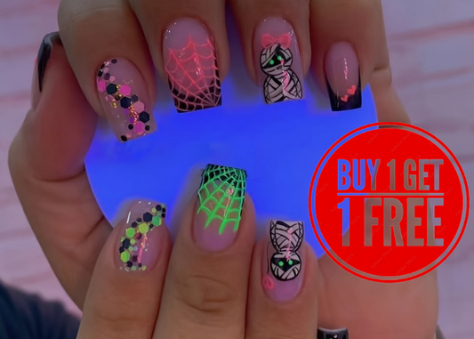 24pcs Glow-in-the-Dark Short Square Full Cover Acrylic False Nails